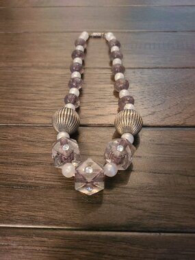 Vintage 1970s bead necklace